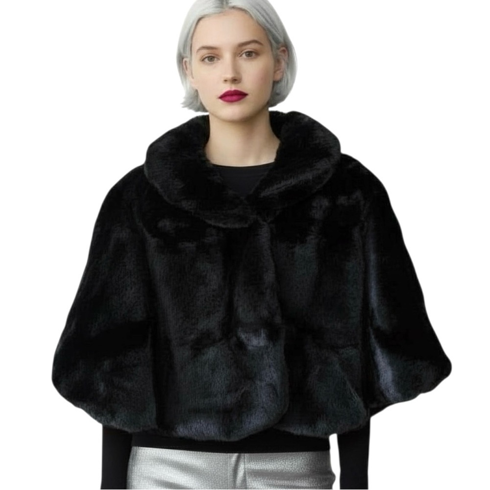 Nina Leonard Faux Fur Cape Capelet
